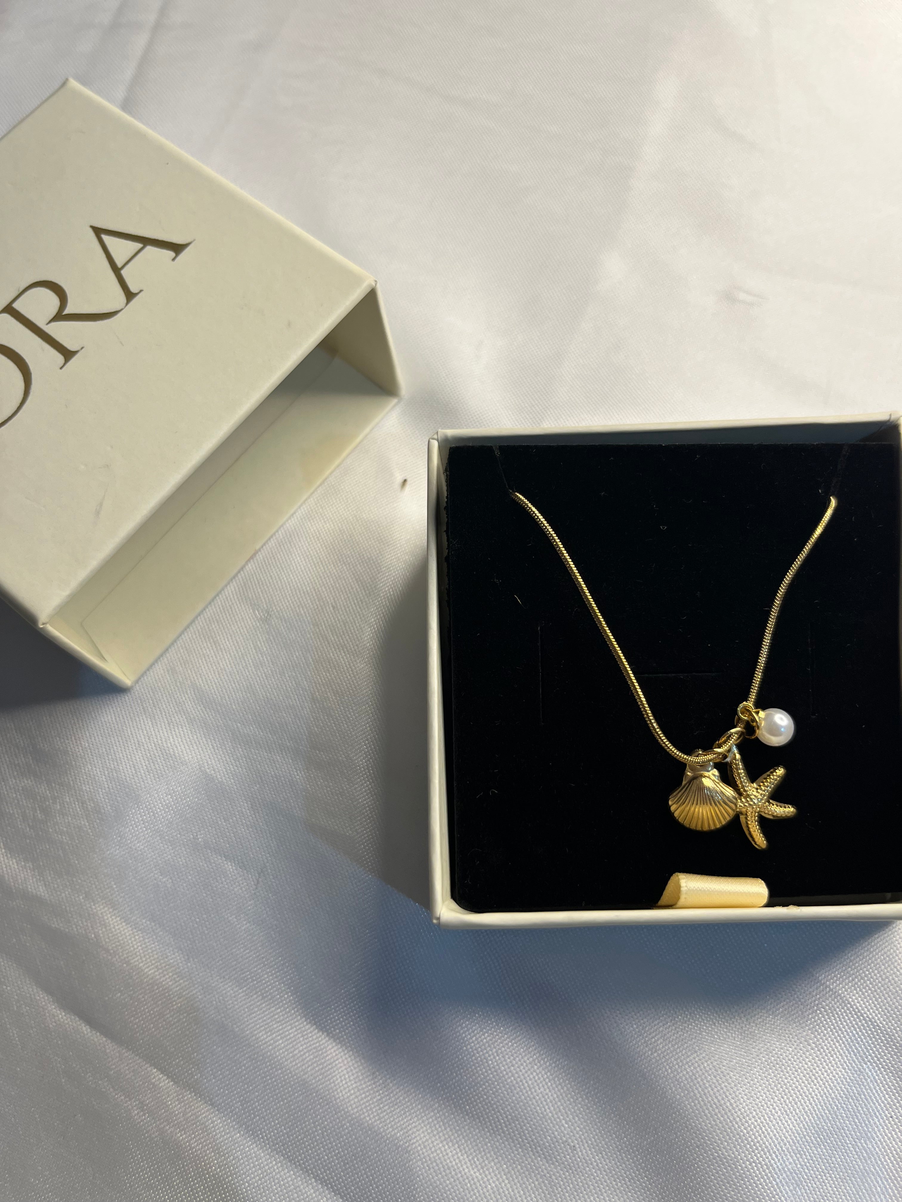 ORA STARFISH PENDANT - ORA