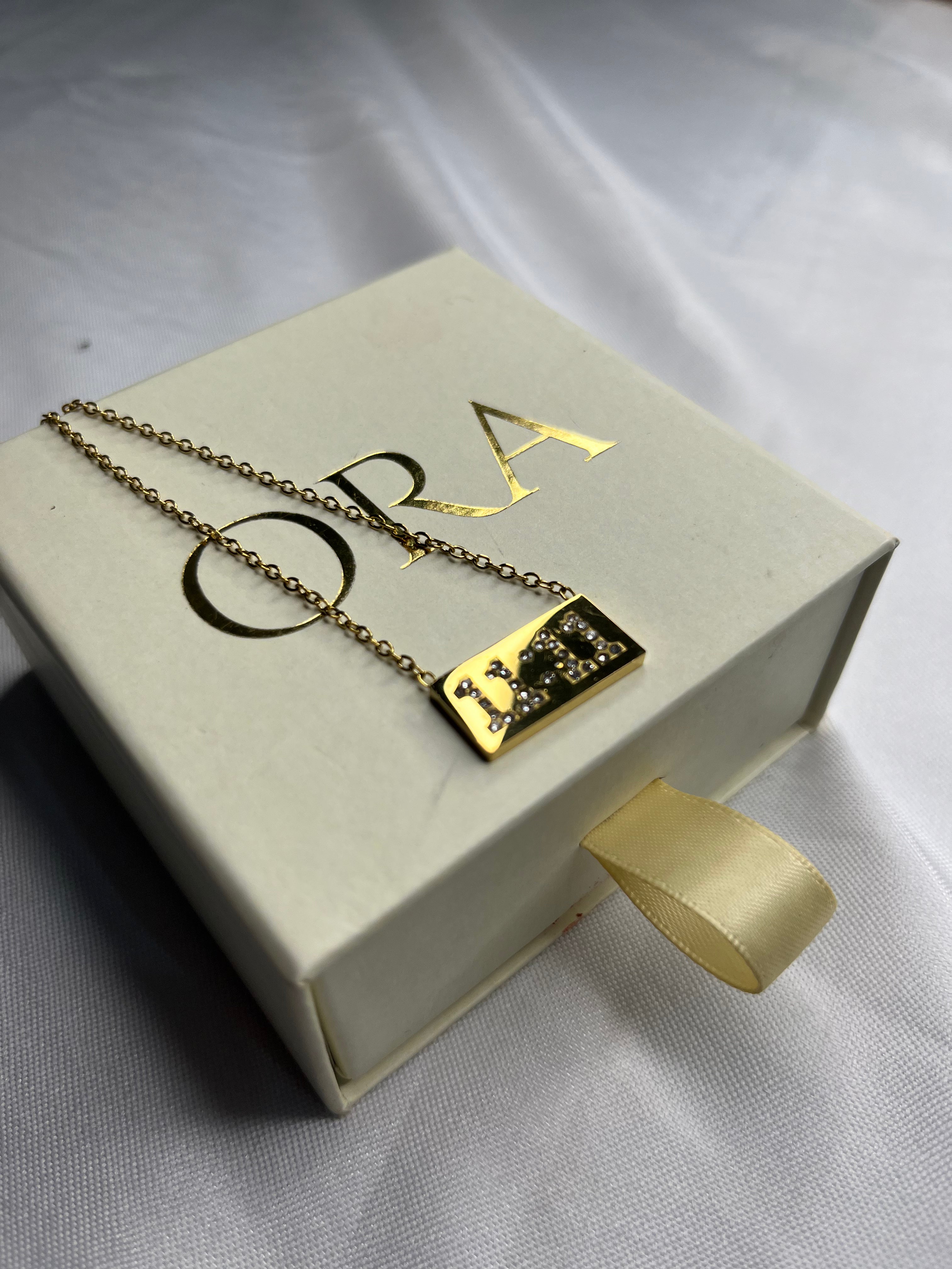 ORA 11:11 PENDATNT - ORA