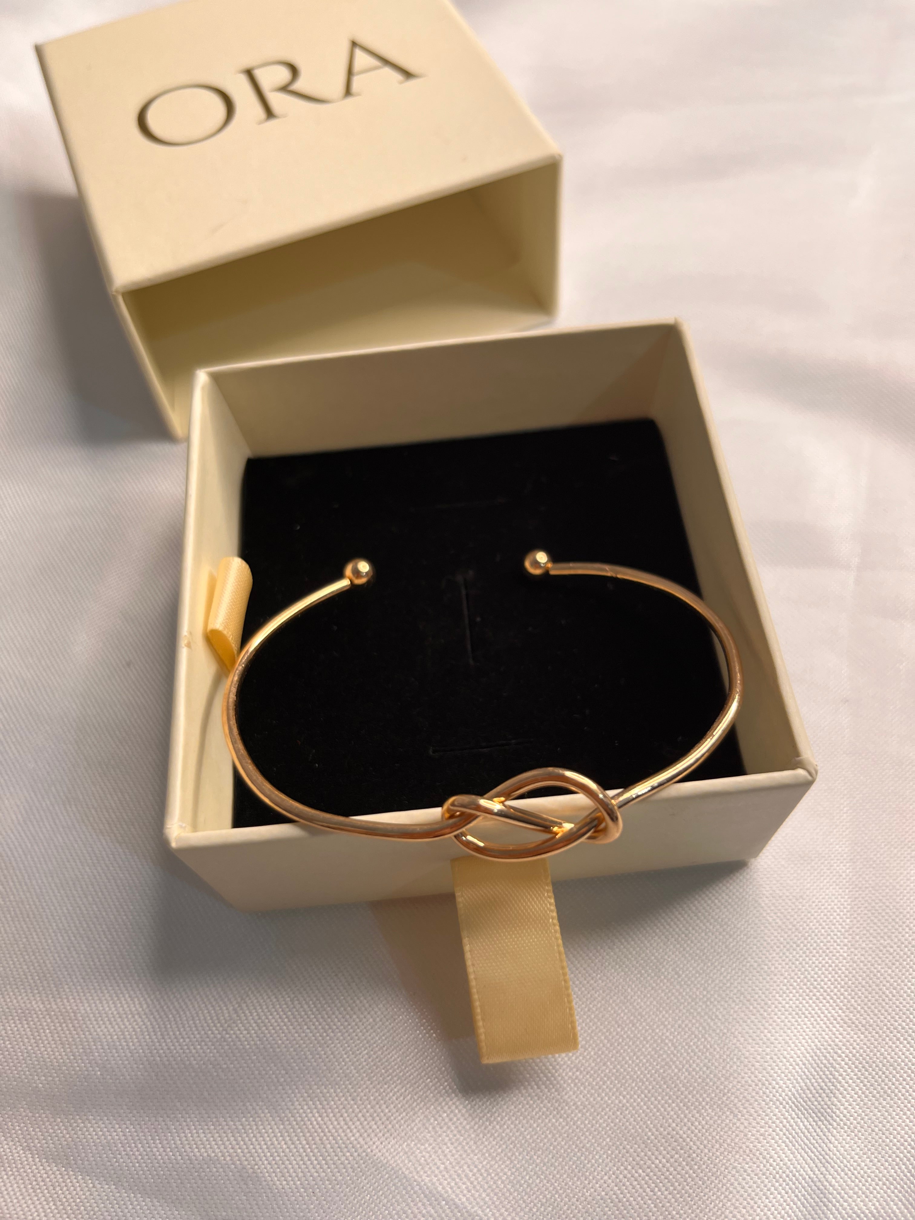 ORA BRACELET SET