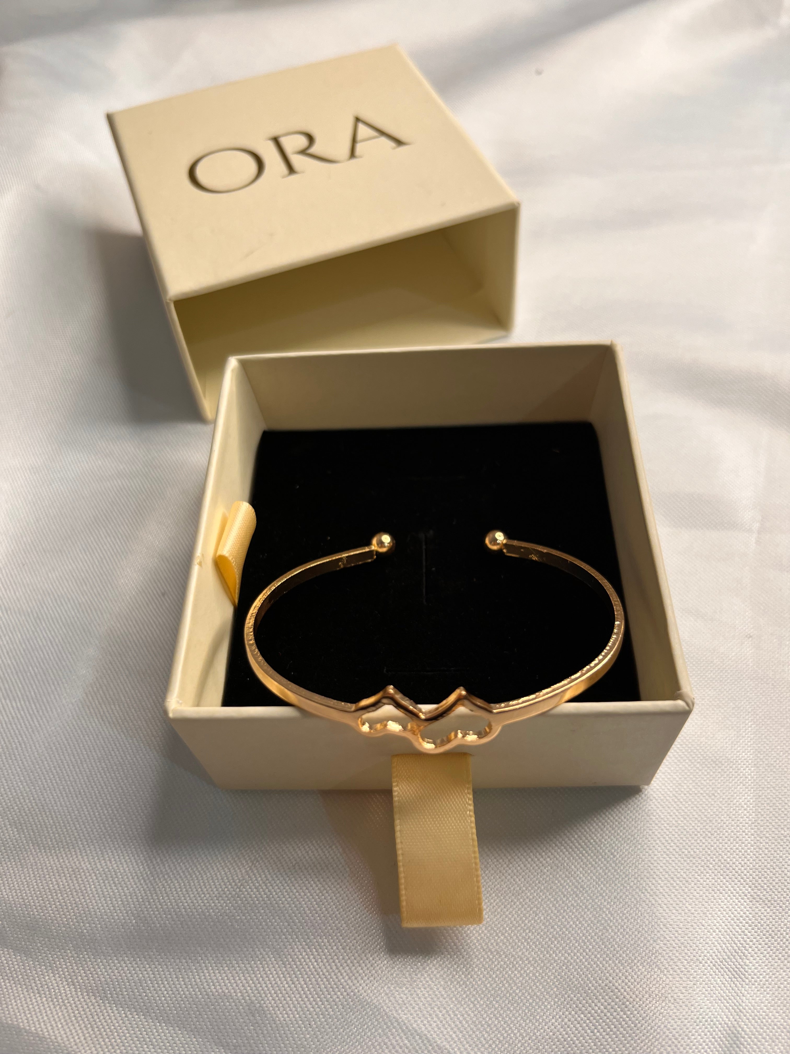 ORA BRACELET SET